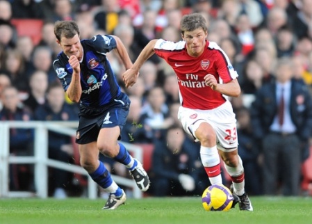 Andrey Arshavin in action for Arsenal